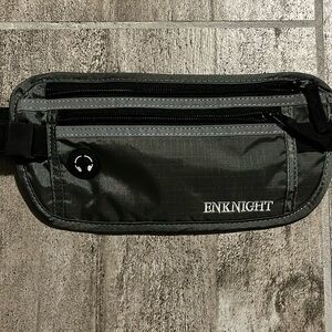 Enknight RFID Blocking Fanny Pack